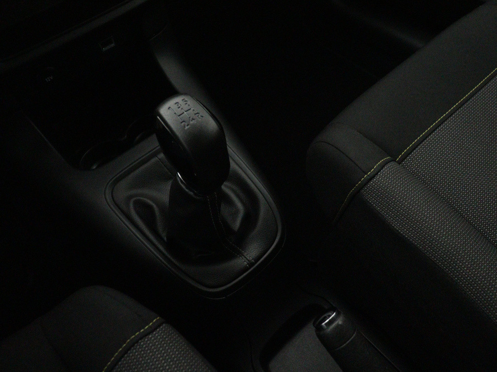 Citroen C3 82 pk feel | rijklaar | parkeersensoren achter | apple carplay /