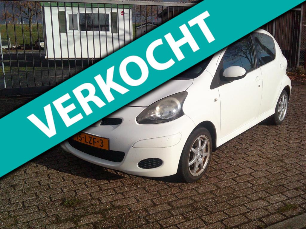 Toyota Aygo 1.0-12v comfort