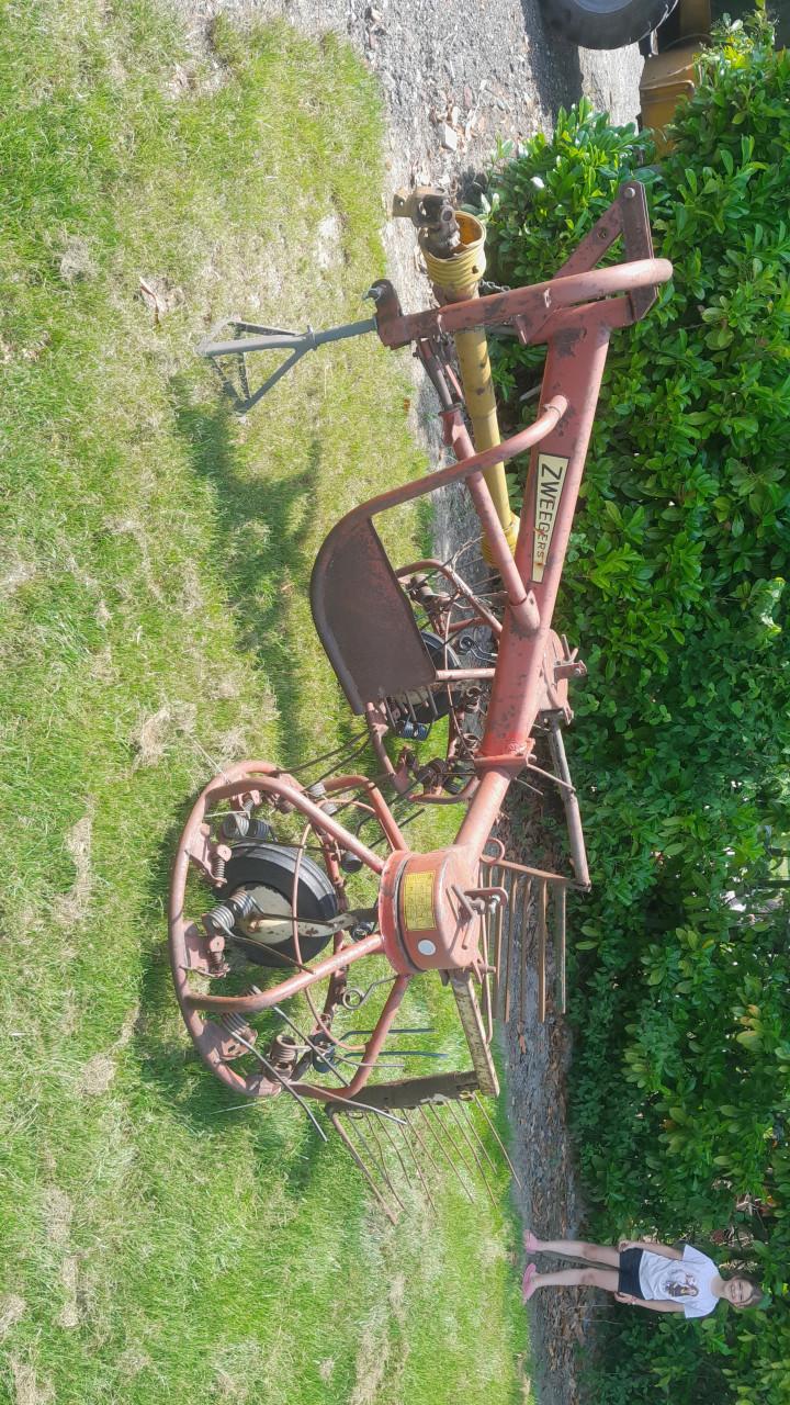 Hooischudder PZ strela