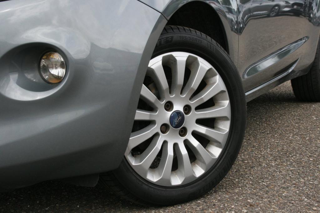 Ford KA 1.2 titanium x start/stop