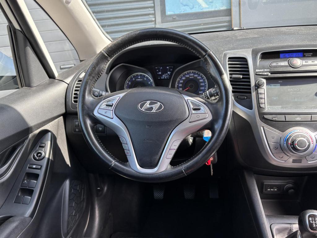 Hyundai Ix20 1.4i i-magine incl. trekhaak!