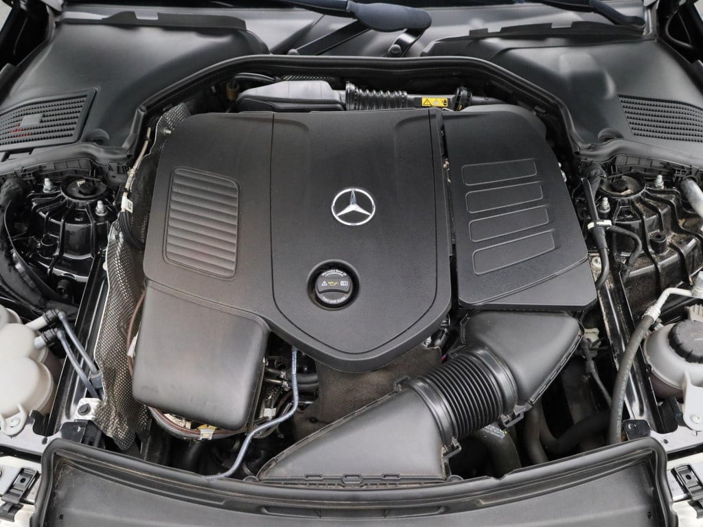 Mercedes-Benz C-Klasse estate 200 launch edition amg line | automaat | pano