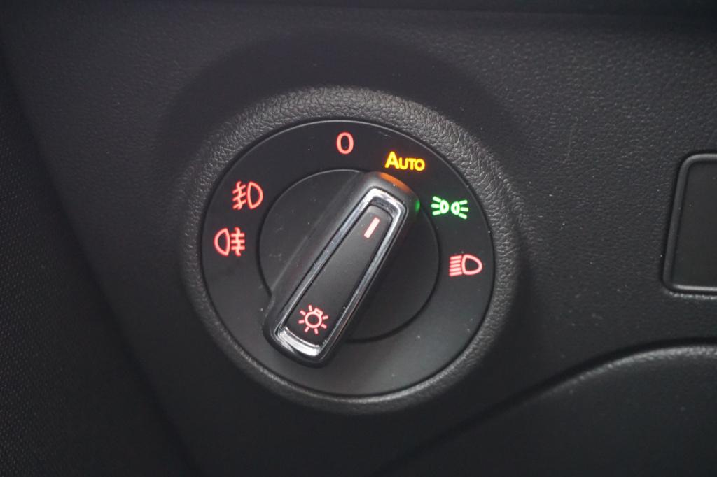 Seat Leon st 1.0 ecotsi style connect climate / navi / cruise / camera / pa