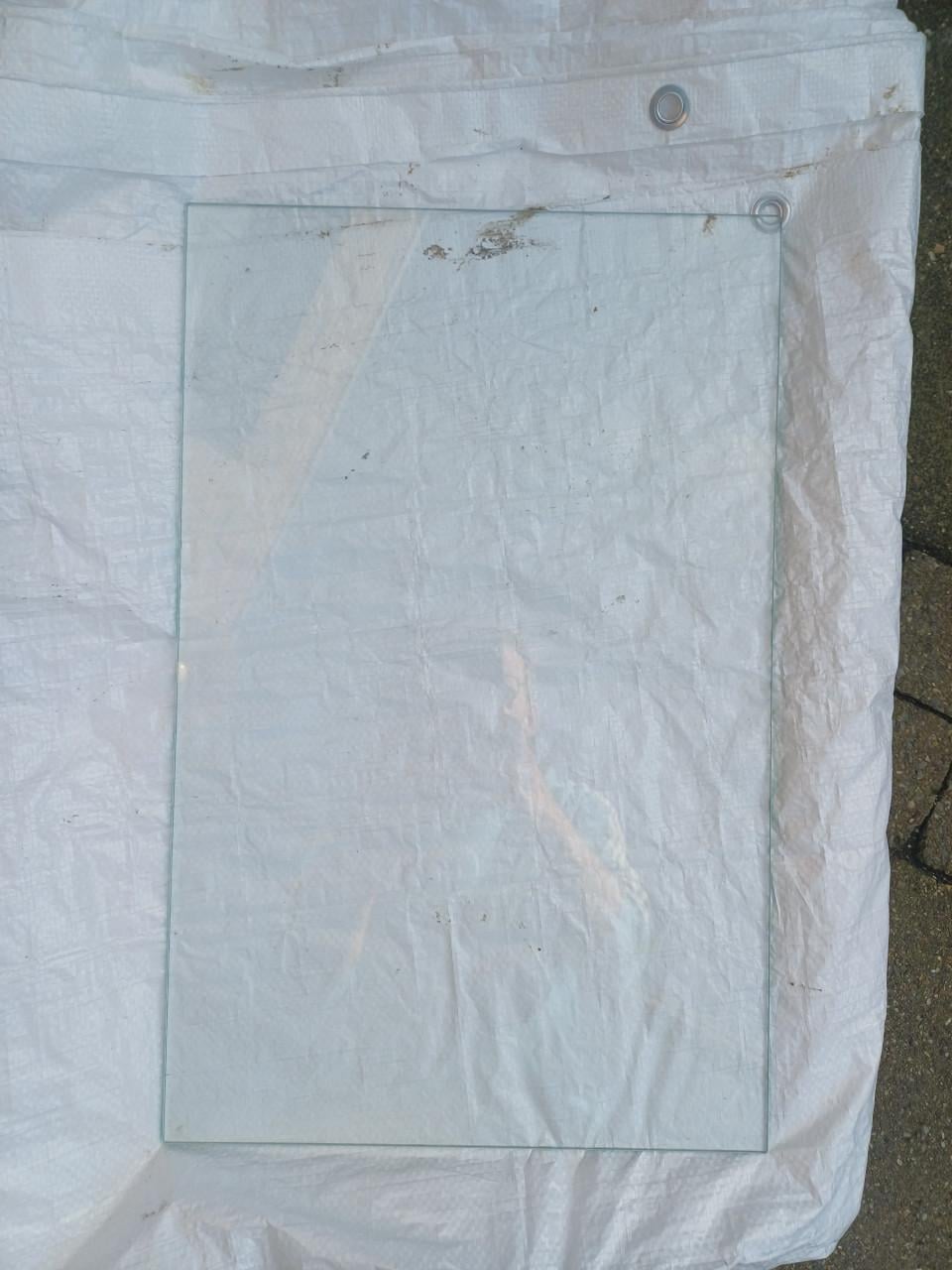 Ikea meubels blanke glasplaat