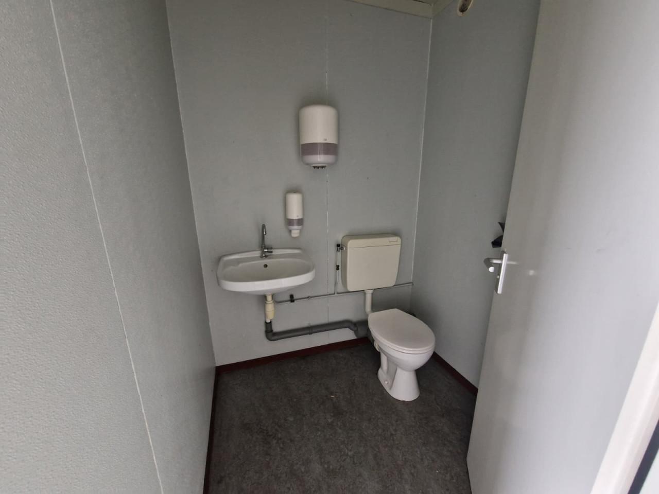 Toiletunit 6x3 meter – geïsoleerd – direct beschikbaar