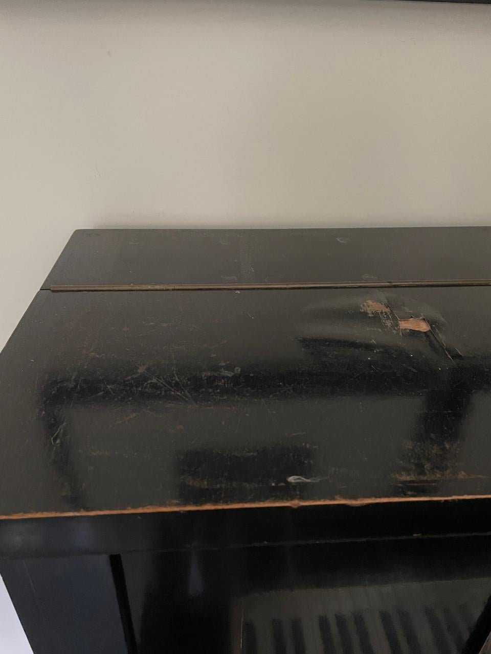 Antieke piano