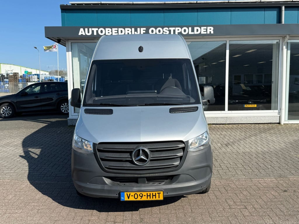 Mercedes-Benz Sprinter 214 2.2 cdi l2h2