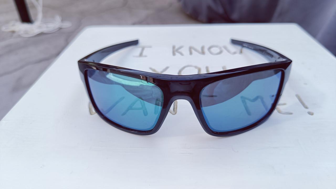 Oakley Drop point