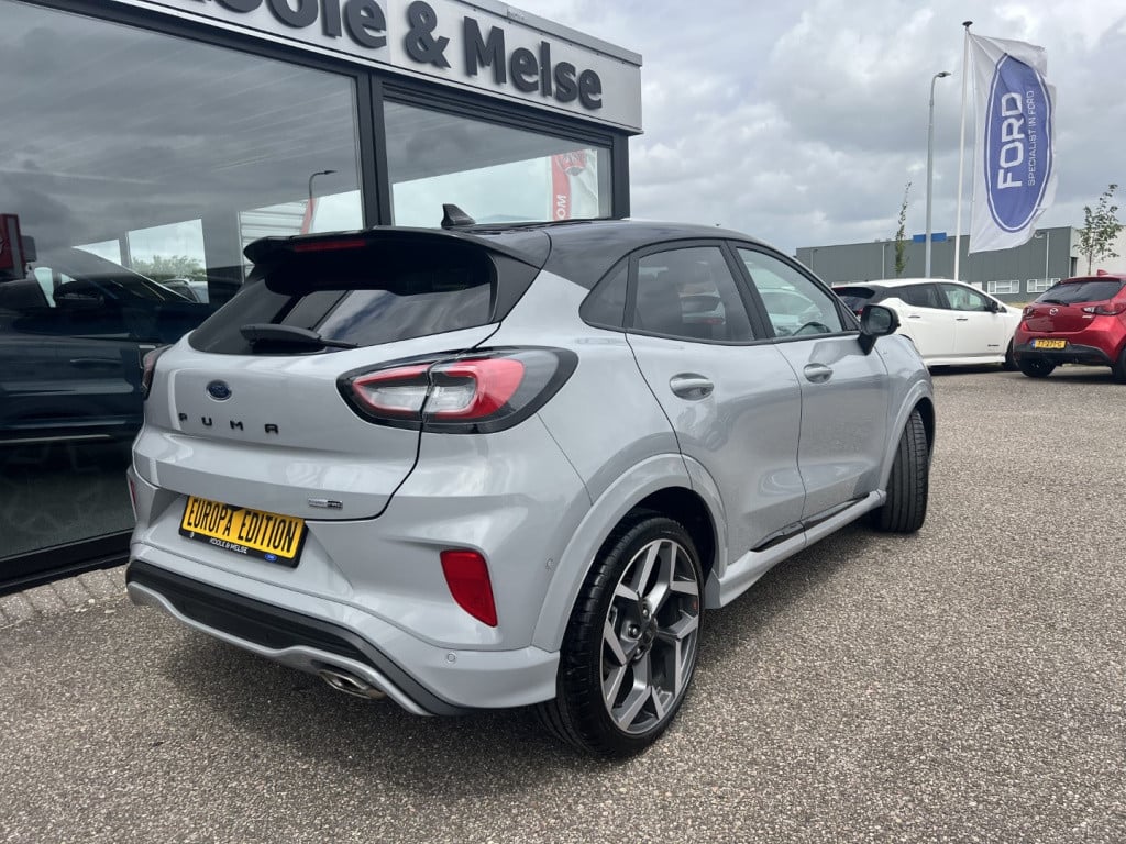 Ford Puma 1.0i ecoboost hybrid 155pk st-line x , winterpack , b&o audio , ,