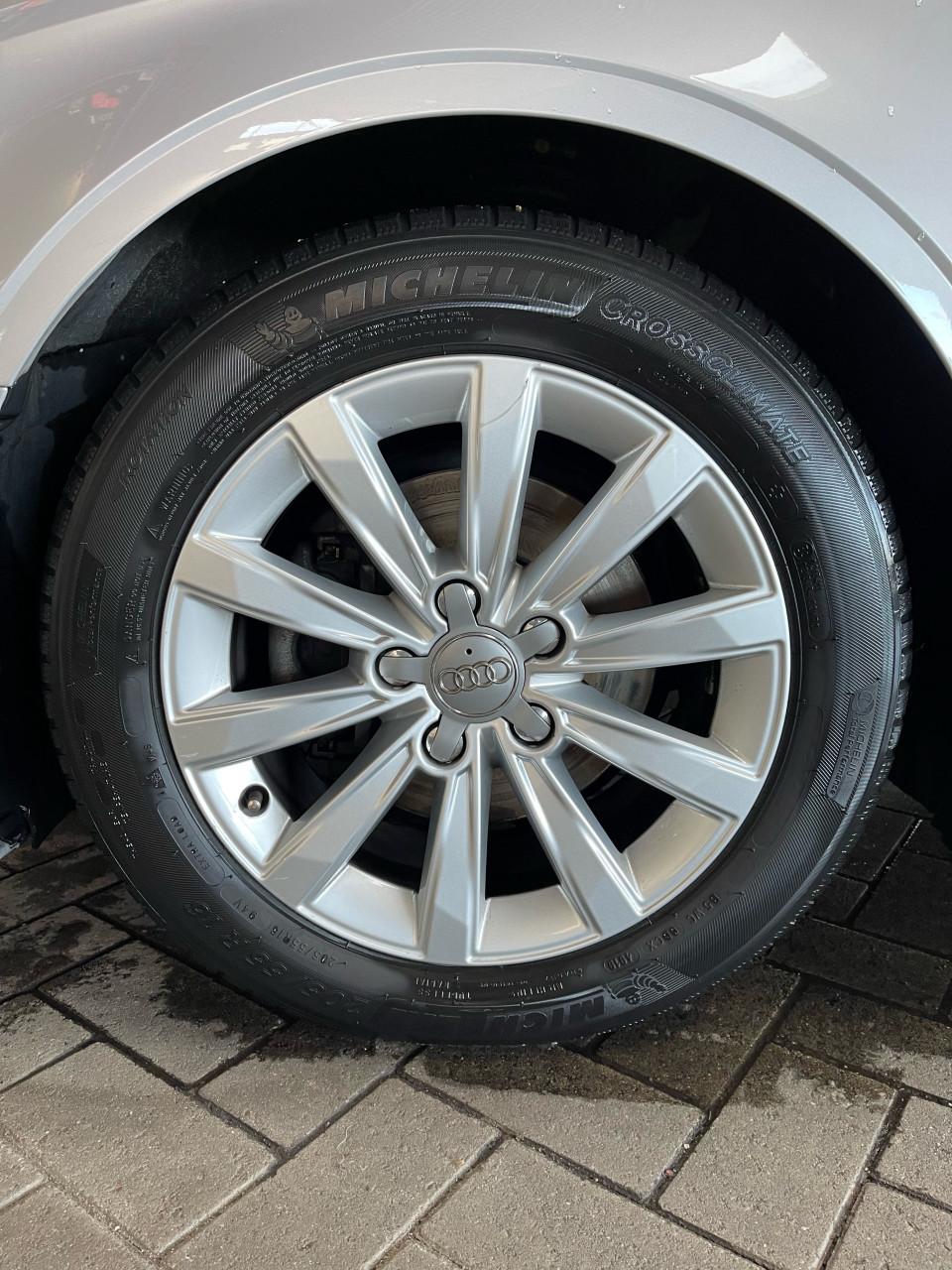 Audi A3 Velgenset originele 16 inch + Michelin CrossClimate (All-Season)