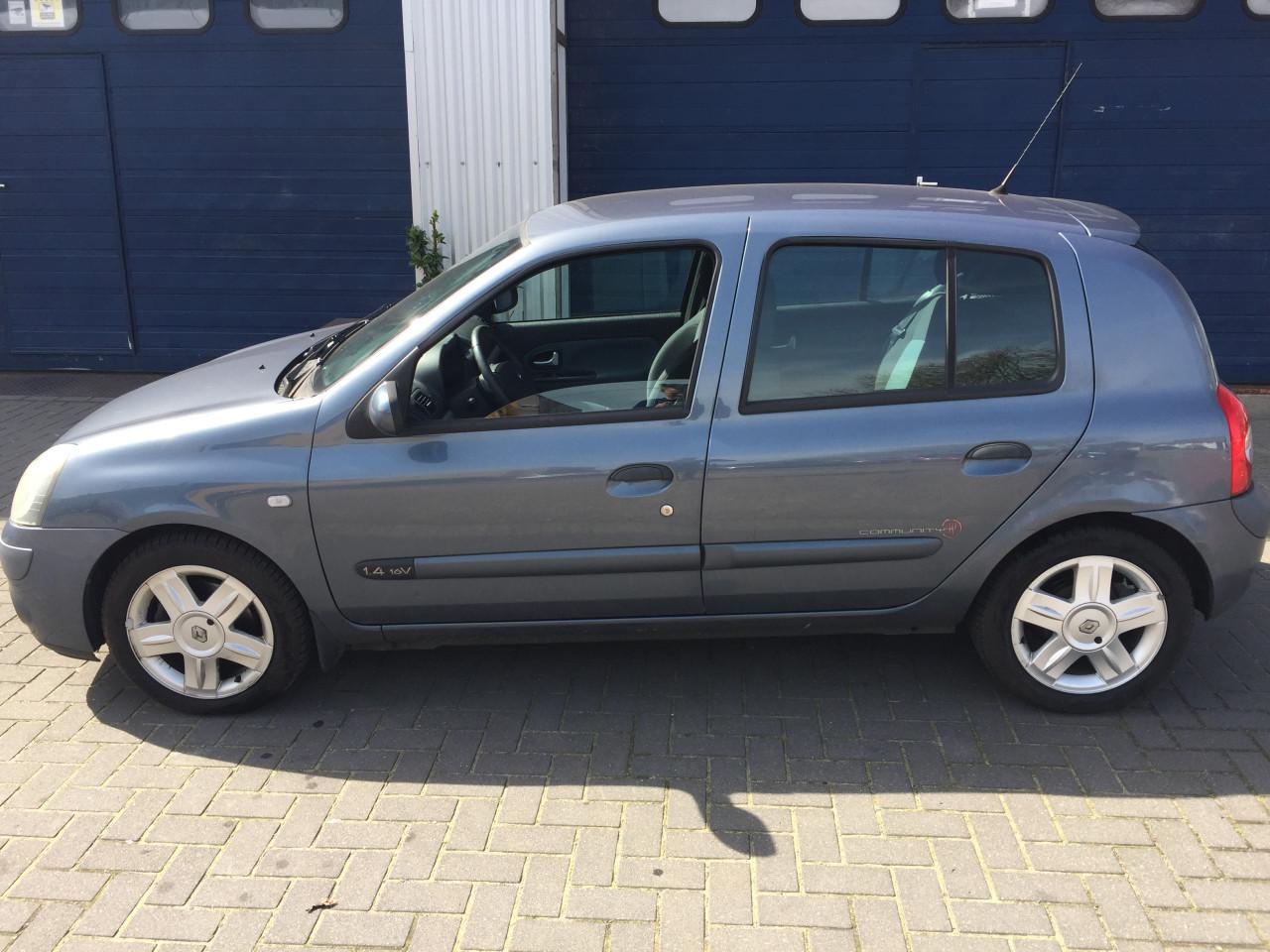 Renault Clio 1.4-16V Community