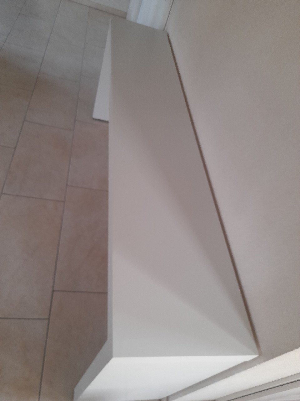 Prachtige Side tabel 190 36 x 74H ( in goede nette staat )