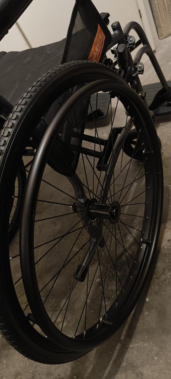 Rolstoel Excel curve lichtgewicht