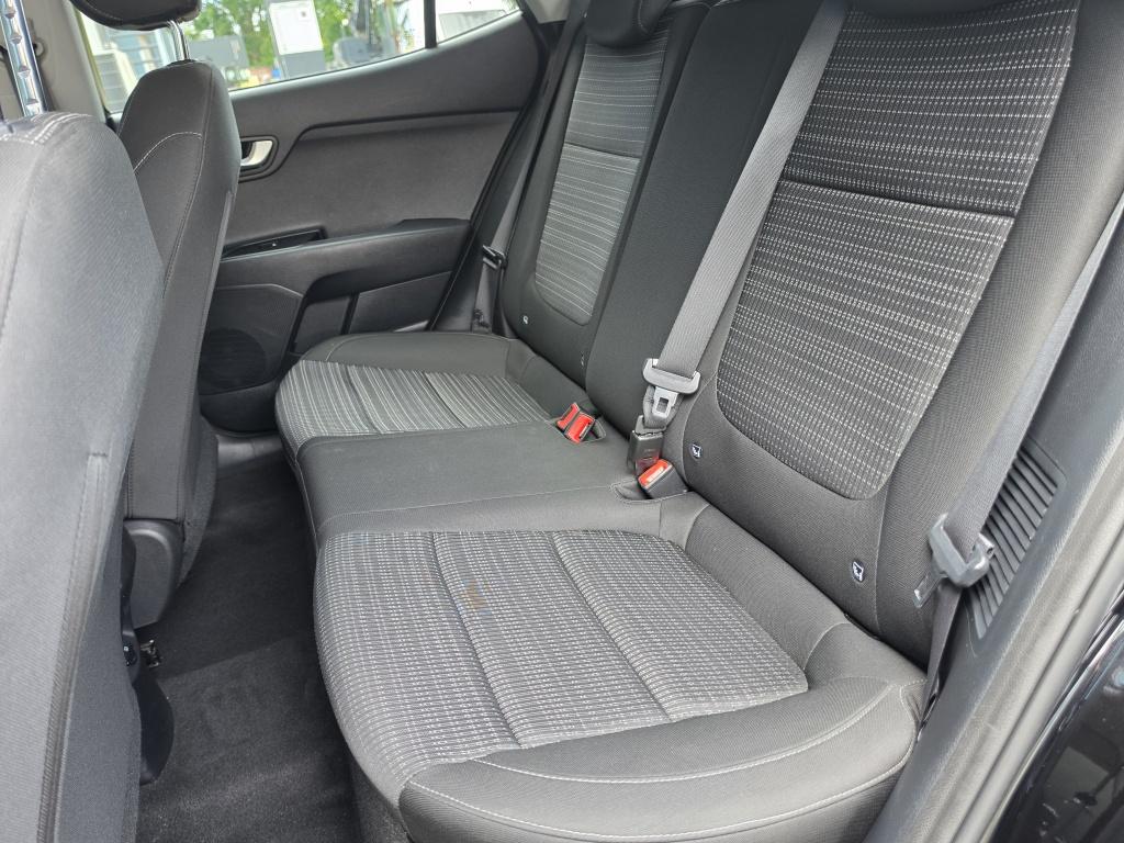 Kia Stonic 1.0 t-gdi mhev dyn+line | lane ass | cruise | clima | navi | lm