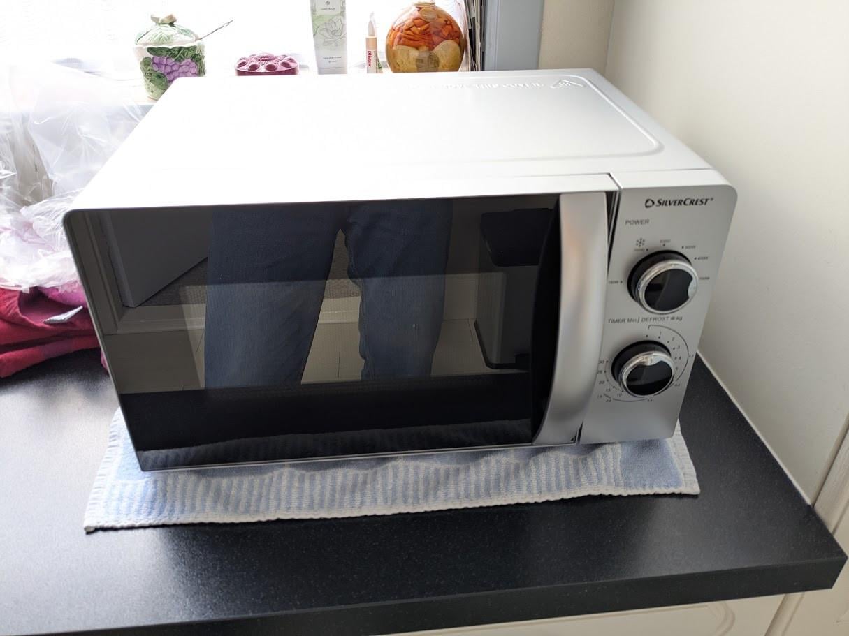 Silvercrest Magnetron inh. 17 liter 1100 W. zgan 1 maand oud