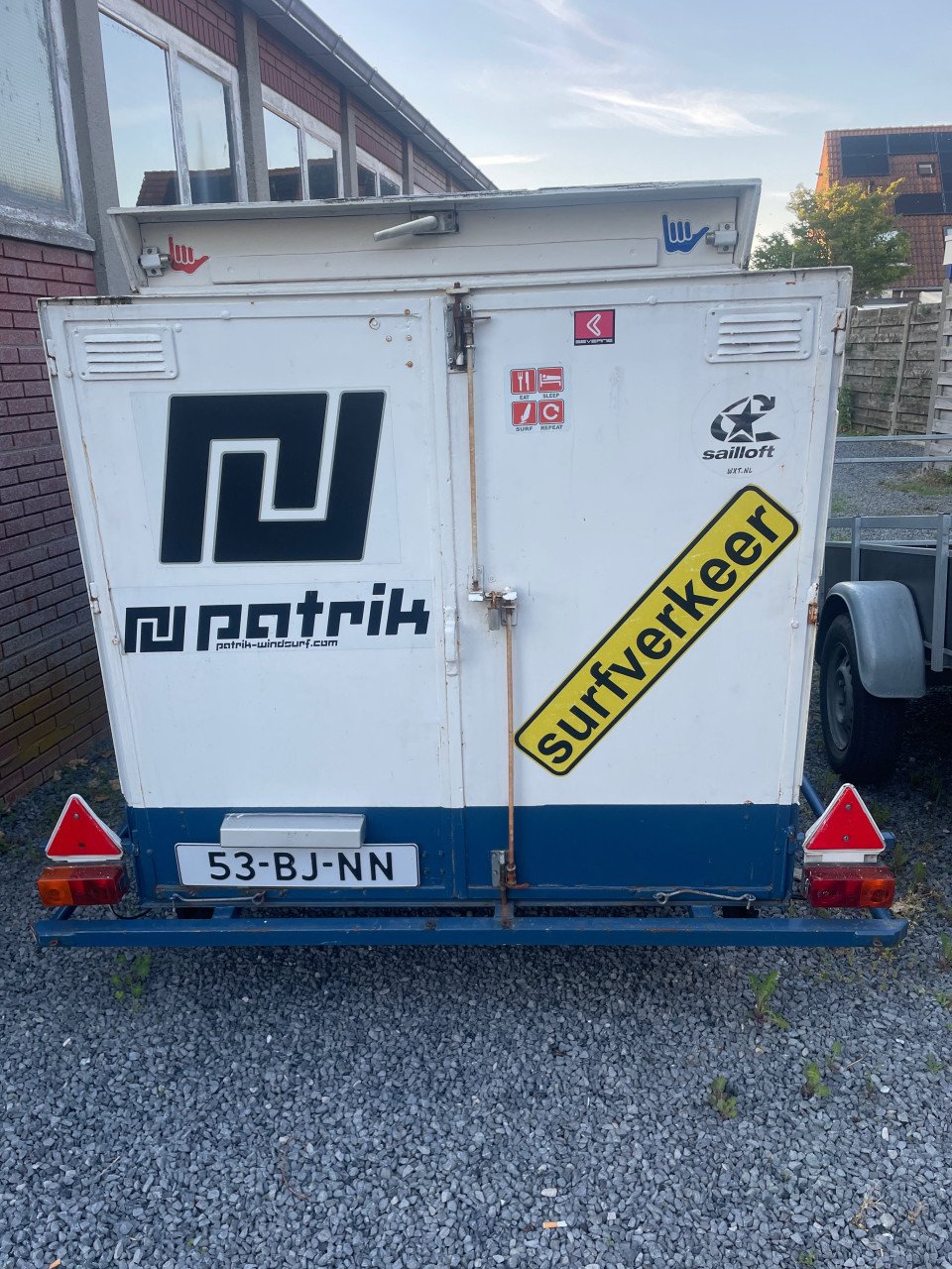 Surftrailer