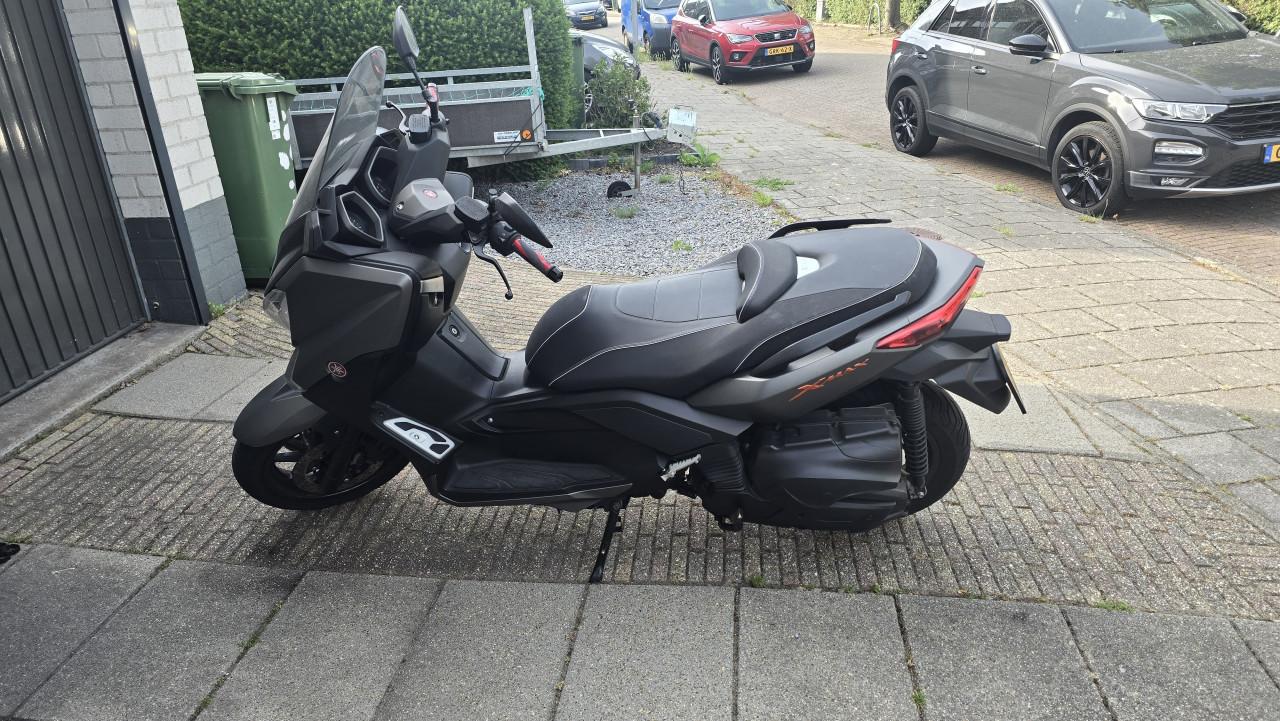 Yamaha x-max 400 2015
