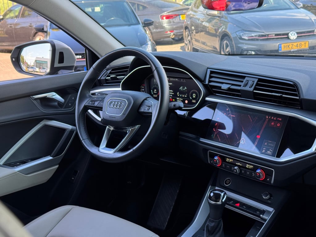 Audi Q3 sportback 35 tfsi pro line * leder * keyless * 360 camera * stoelve