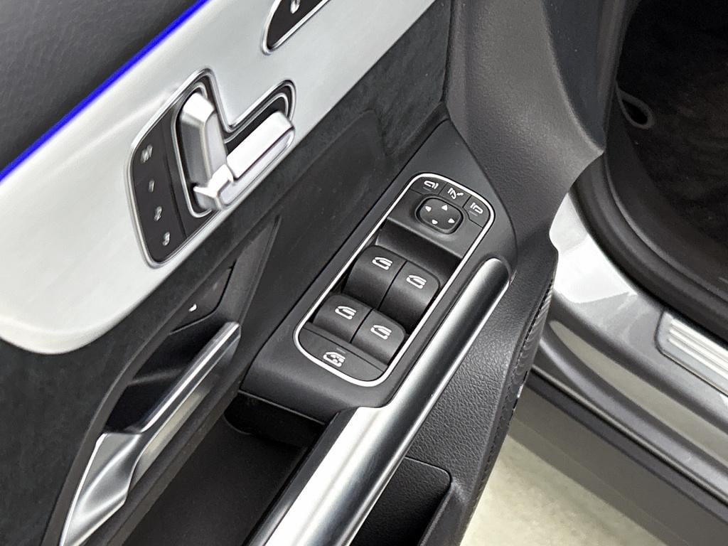 Mercedes-Benz Gla-klasse 250 e business solution amg | premium plus | night