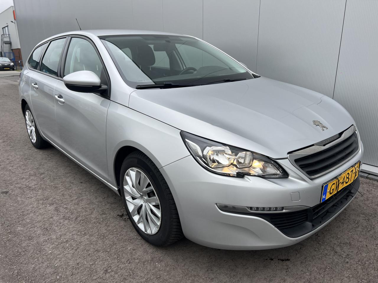 Peugeot 308 SW 1.2 PureTech Blue Lease