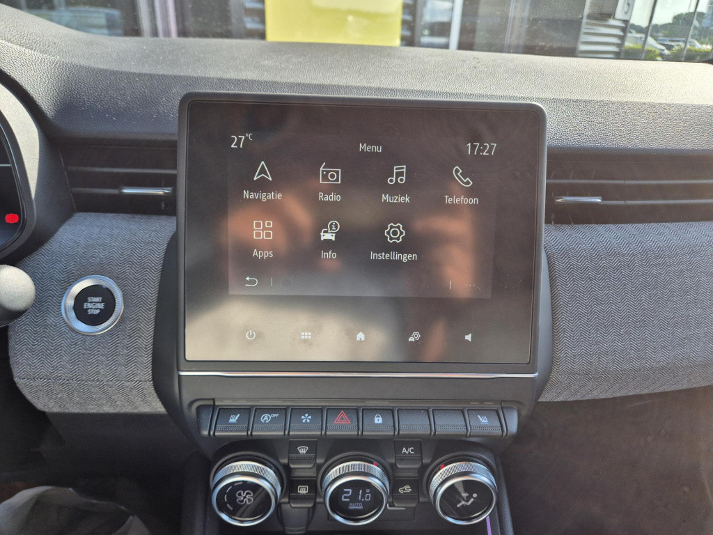 Renault Clio 1.0 tce 90 gpf techno camera, stoel- en stuurverwarming, navig