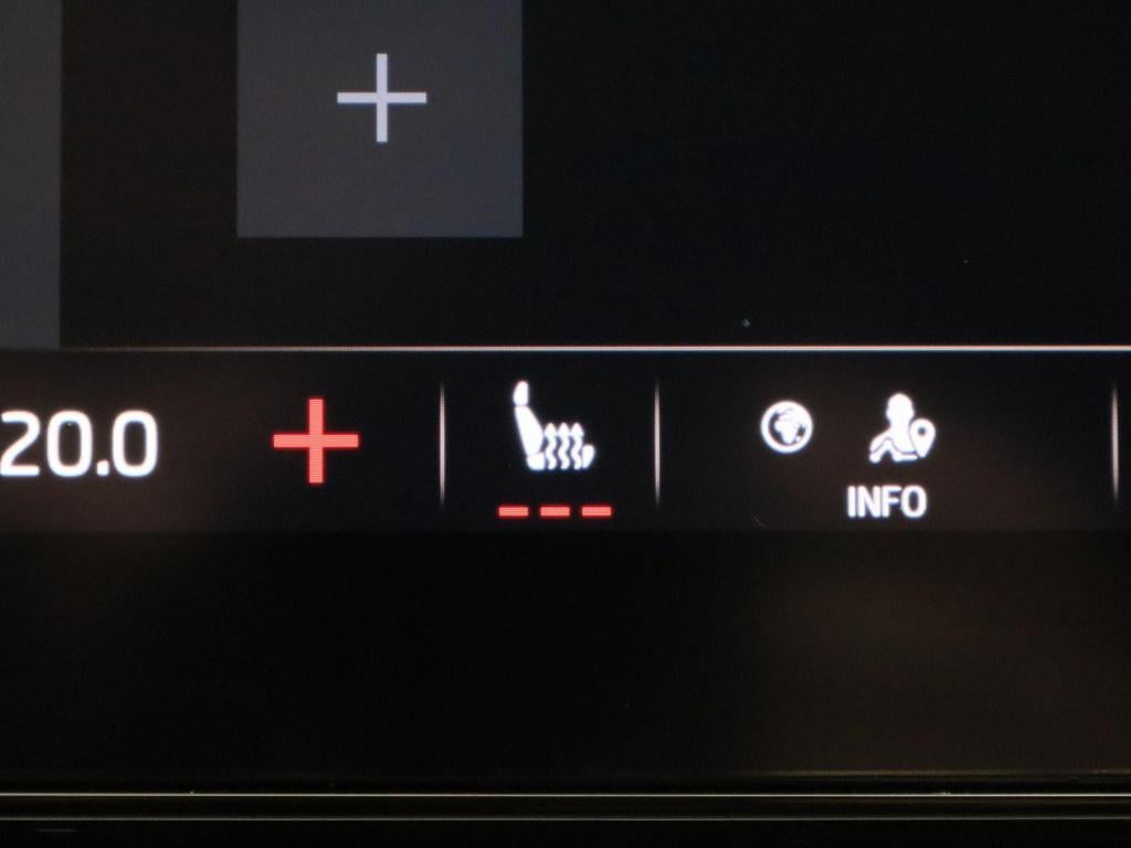 Skoda Octavia combi 1.5 tsi first edition | virtual cockpit | parkeer senso