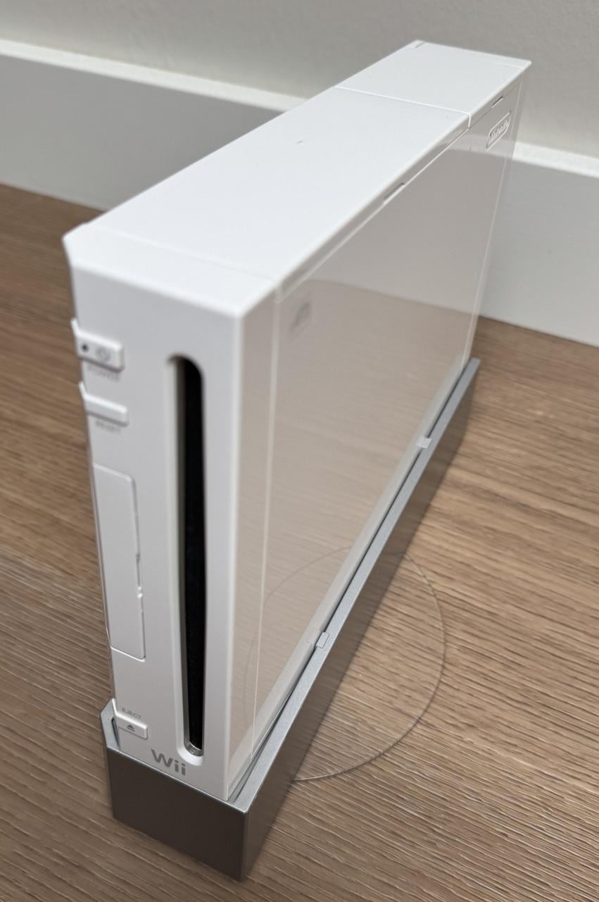 Nintendo Wii | 1 controller | 2 Nunchucks | Homebrew