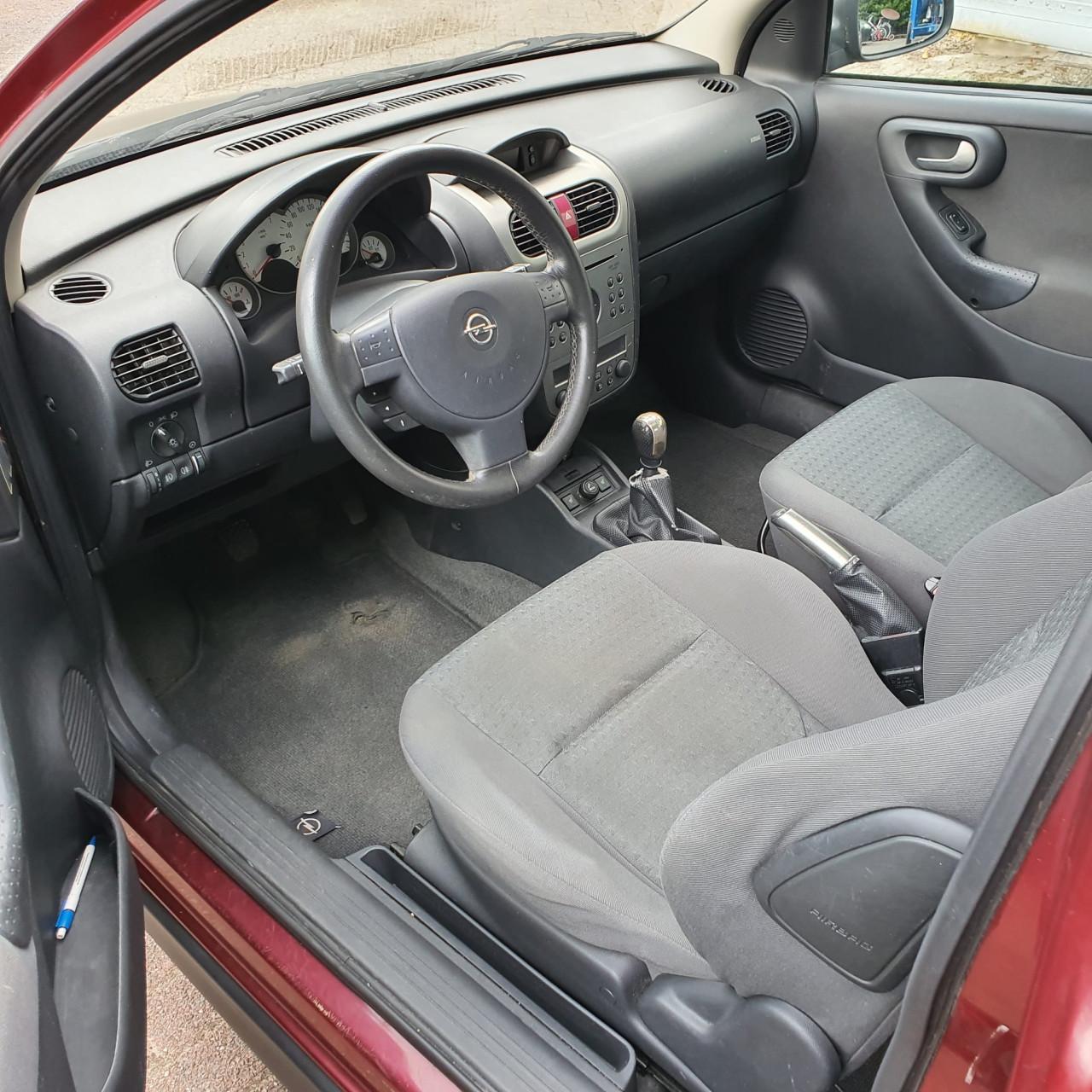 Opel Corsa 1.4 16V Sport