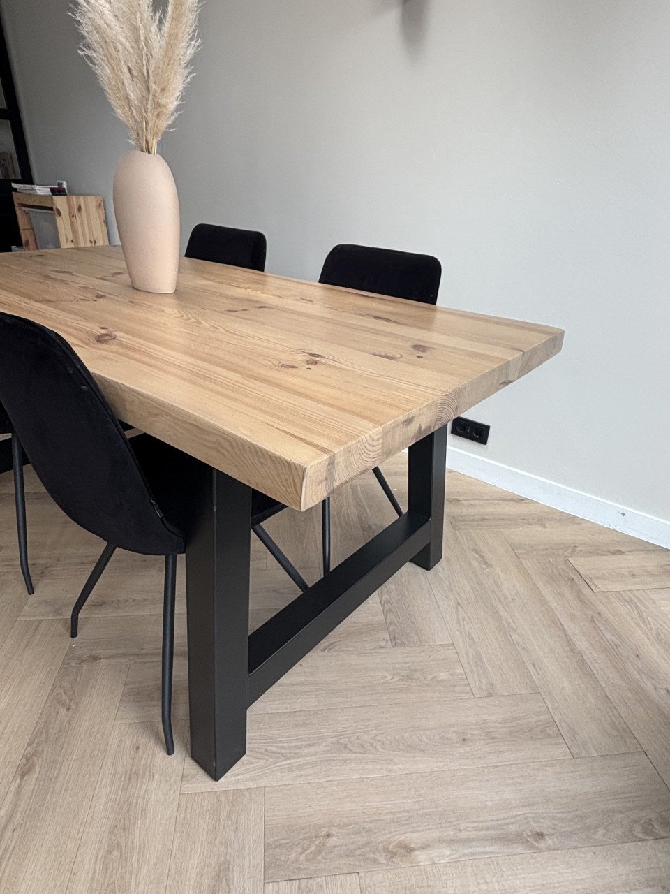 Eettafel, boomstamtafel
