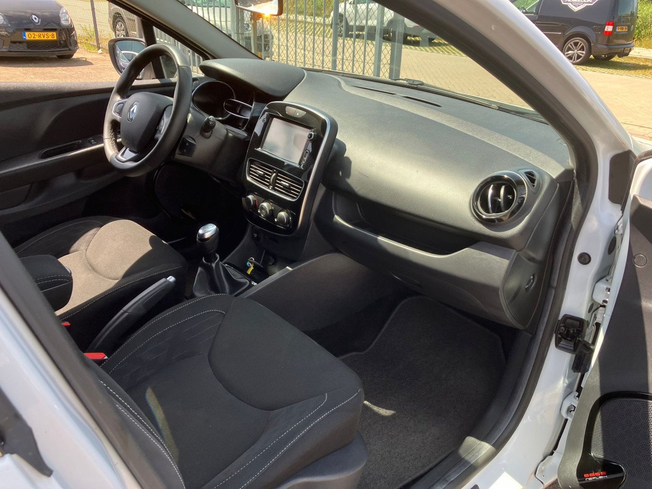 Renault Clio 0.9 tce limited estate 84000 km