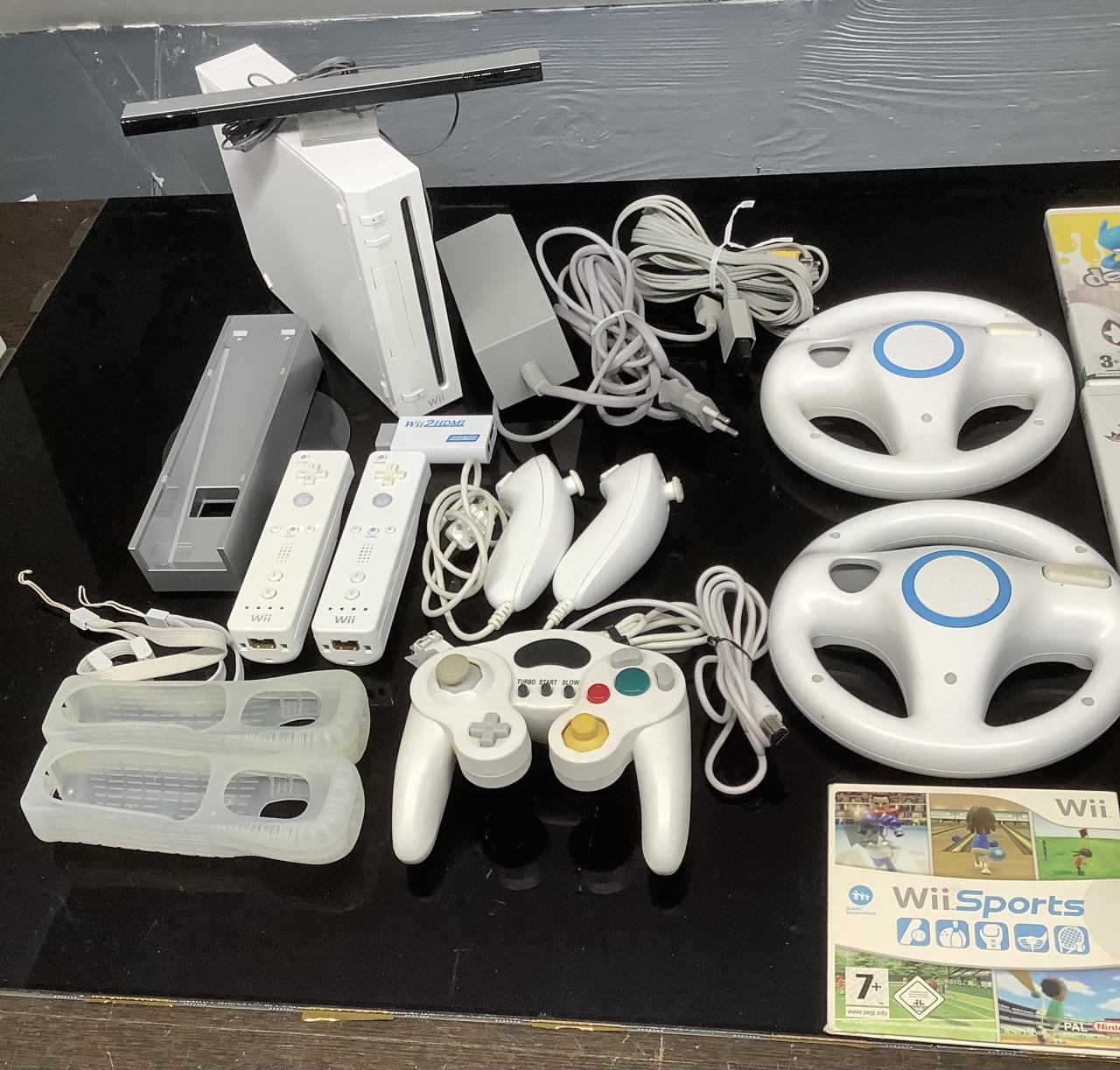 Nette, goed werkende spelconsole Nintendo Wii. Alles origineel.