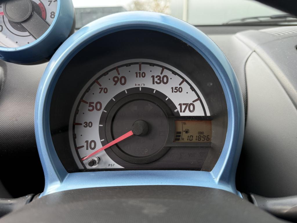Peugeot 107 1.0-12v urban move airco 5-drs