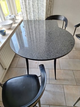 Compacte eethoek