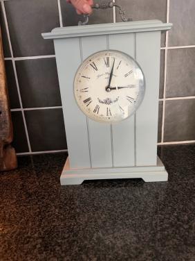 Landelijke tafel klok