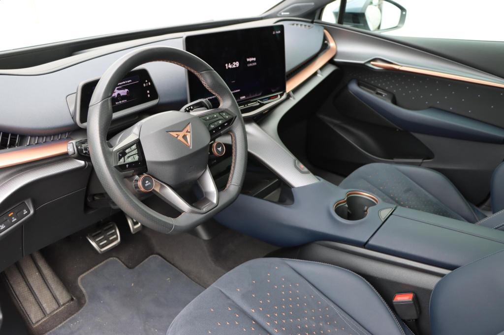 Cupra Tavascan vz adrenaline 82 kwh 340pk | soh 98,9% |