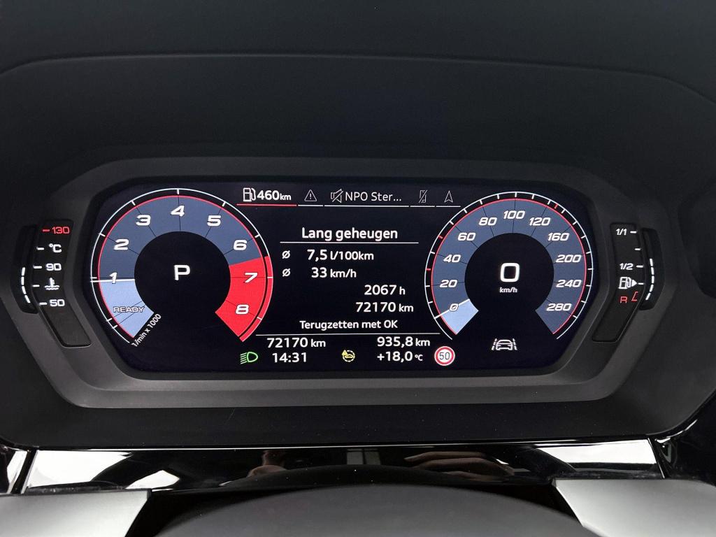 Audi A3 sportback 30 tfsi s edition | automaat | panoramadak | apple carpla