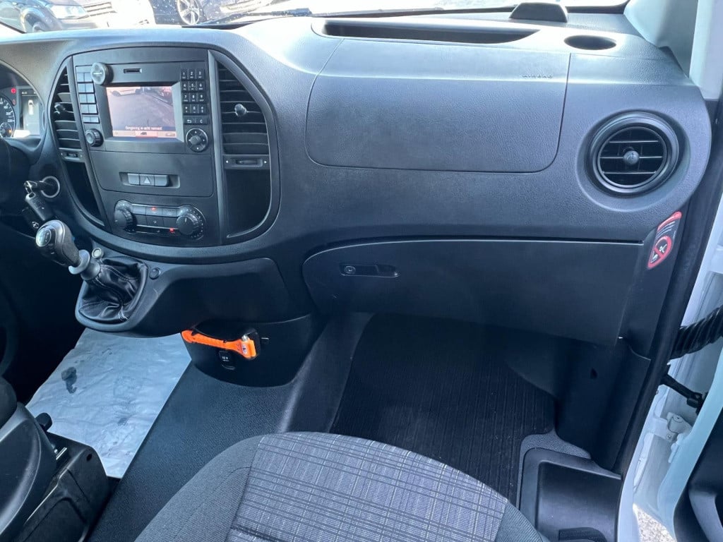 Mercedes-Benz Vito 111 cdi lang business professional plus, navi, camera en