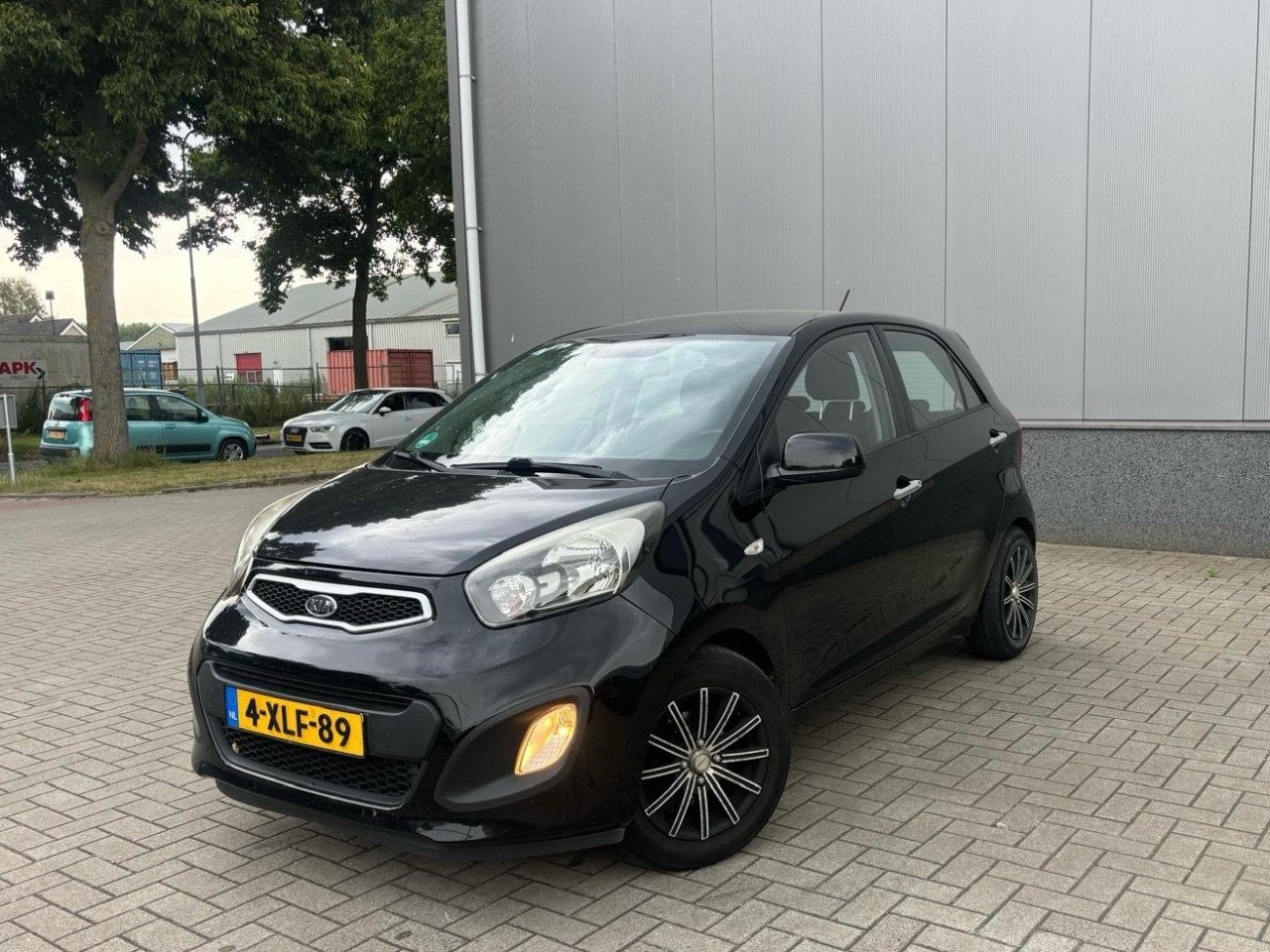 Kia Picanto 1.0CVVT Plus Pack 135.355KM