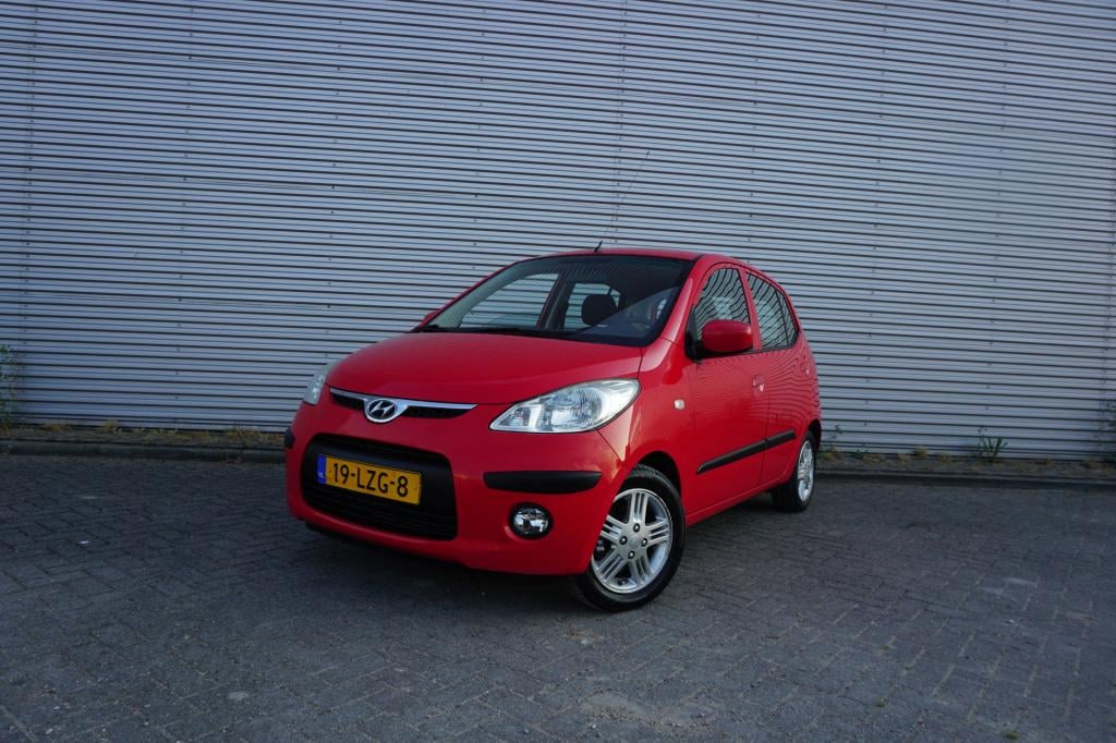 Hyundai I 10 1.1 dynamic xl airco / elektr. ramen / lm velgen / nap / apk t