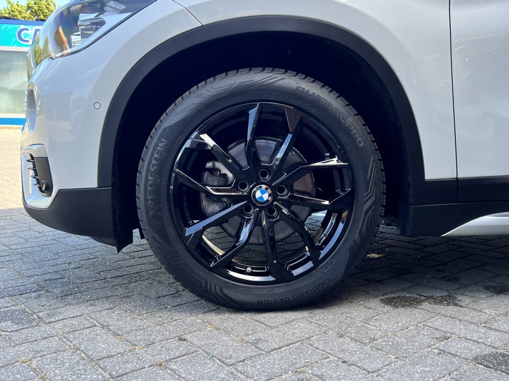 BMW X1 sdrive18i centennial high executive