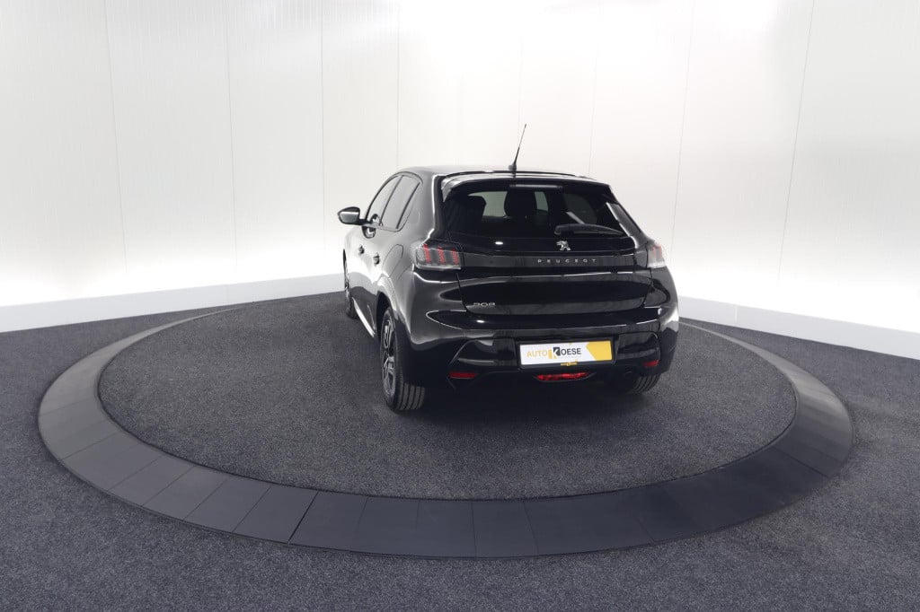 Peugeot 208 puretech 100 allure pack | camera | adaptieve cruise control | 