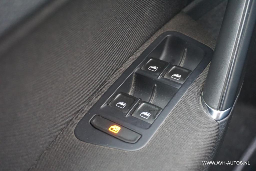 Volkswagen Golf 1.4 tsi highline