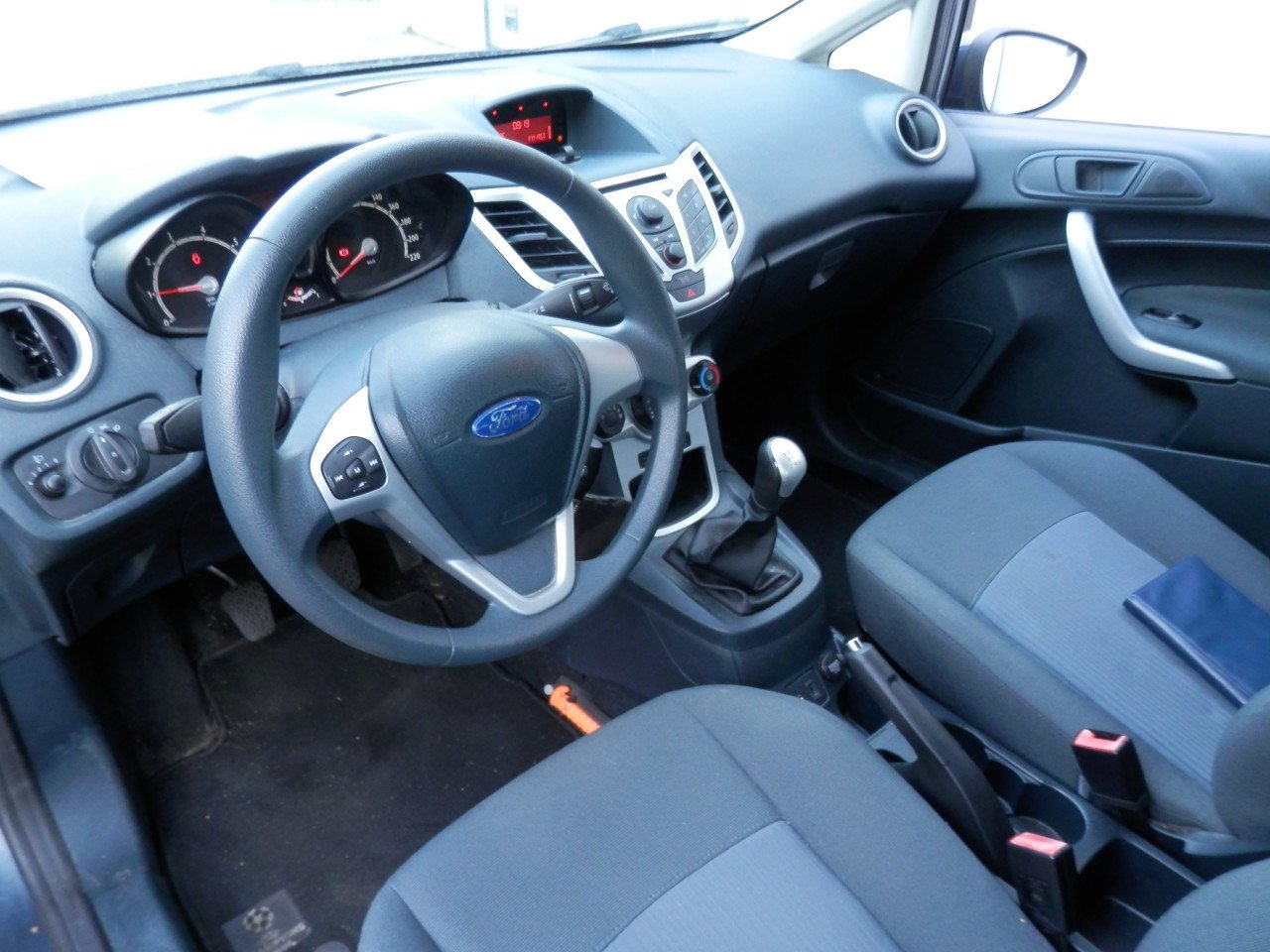 Auto Garant Biedt Aan: Ford Fiesta 1.25 Champion 5