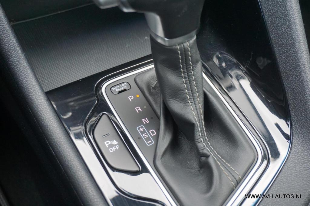 Kia Niro 1.6 gdi hybrid first edition