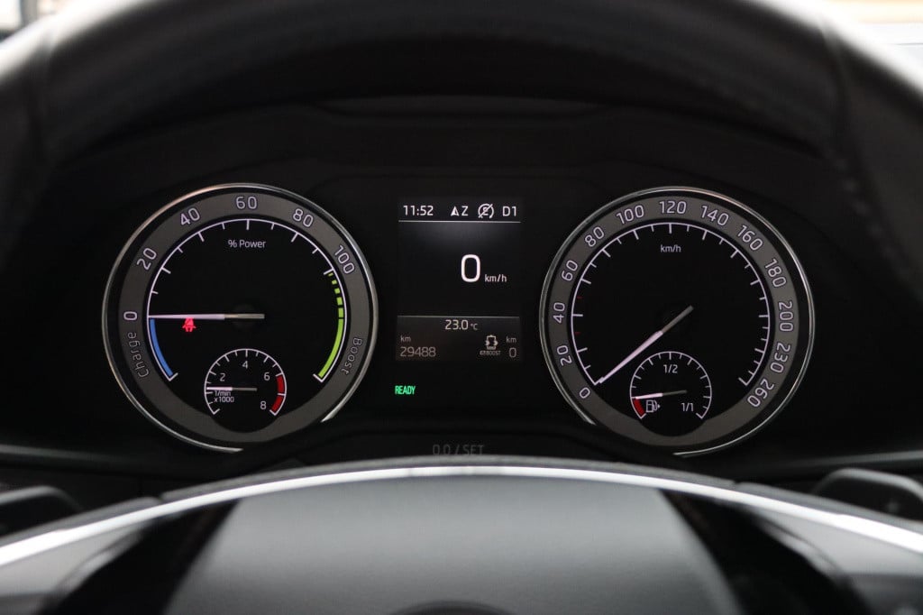 Skoda Superb 1.4 tsi iv business edition 218pk dsg6