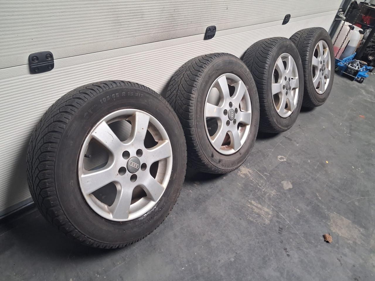 Velgen set 5x100 15 inch