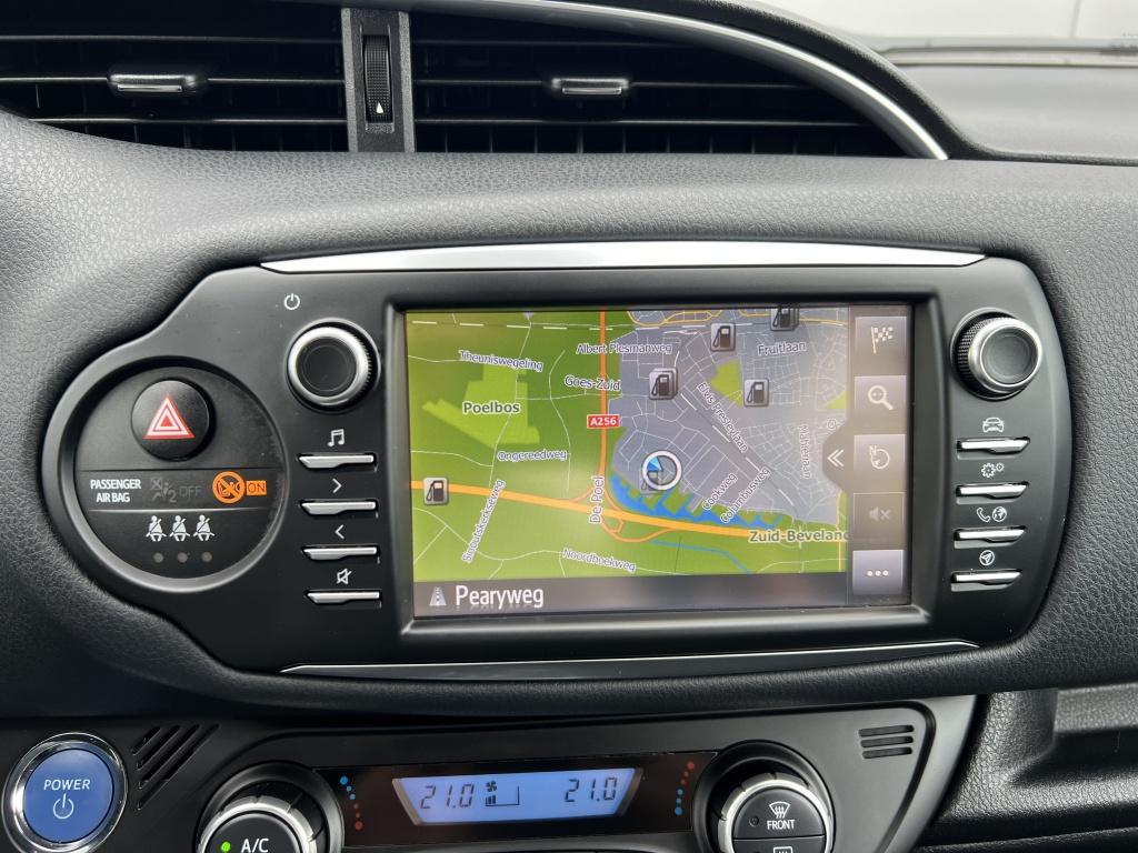 Toyota Yaris 1.5 hyb. premium | dealeronderhouden |