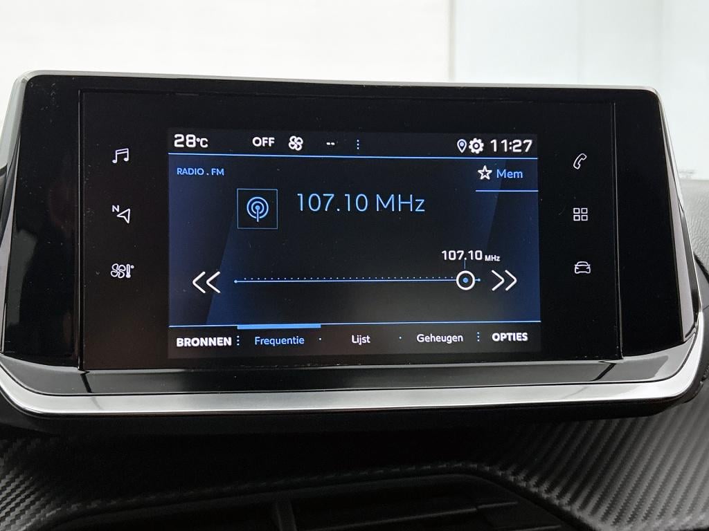 Peugeot 208 100 pk allure pack | rijklaar | keyless entry | camera | stoelv