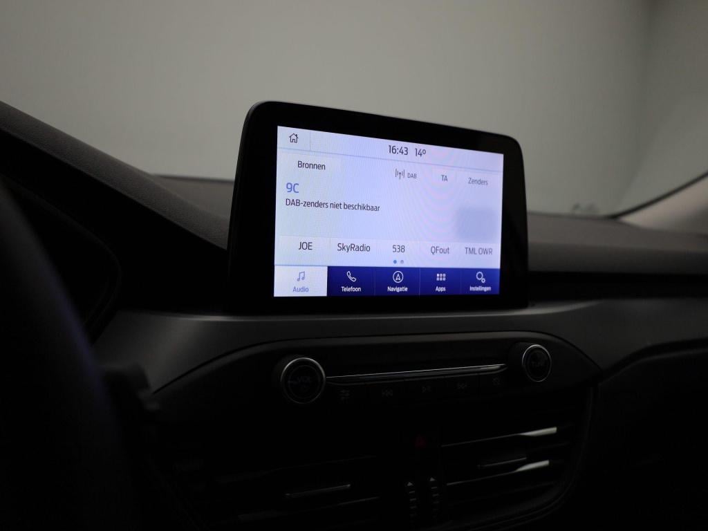 Ford Focus wagon 1.0 ecoboost hybrid connected | parkeer sensoren | navigat