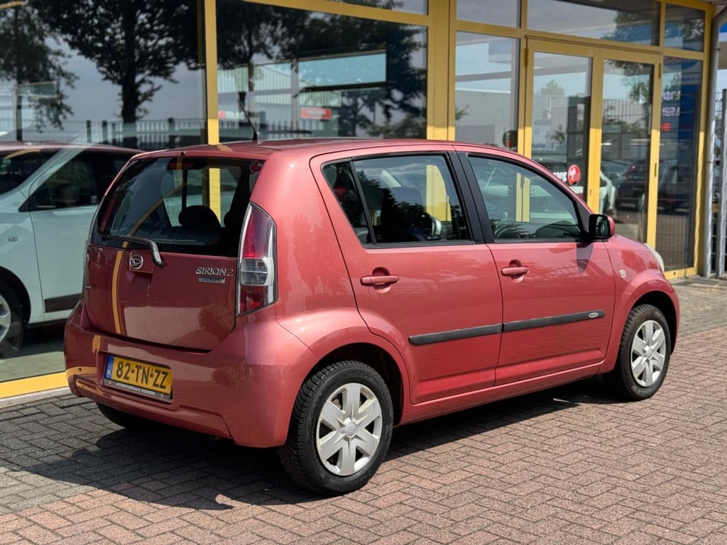 Daihatsu Sirion 2 1.0-12v trend